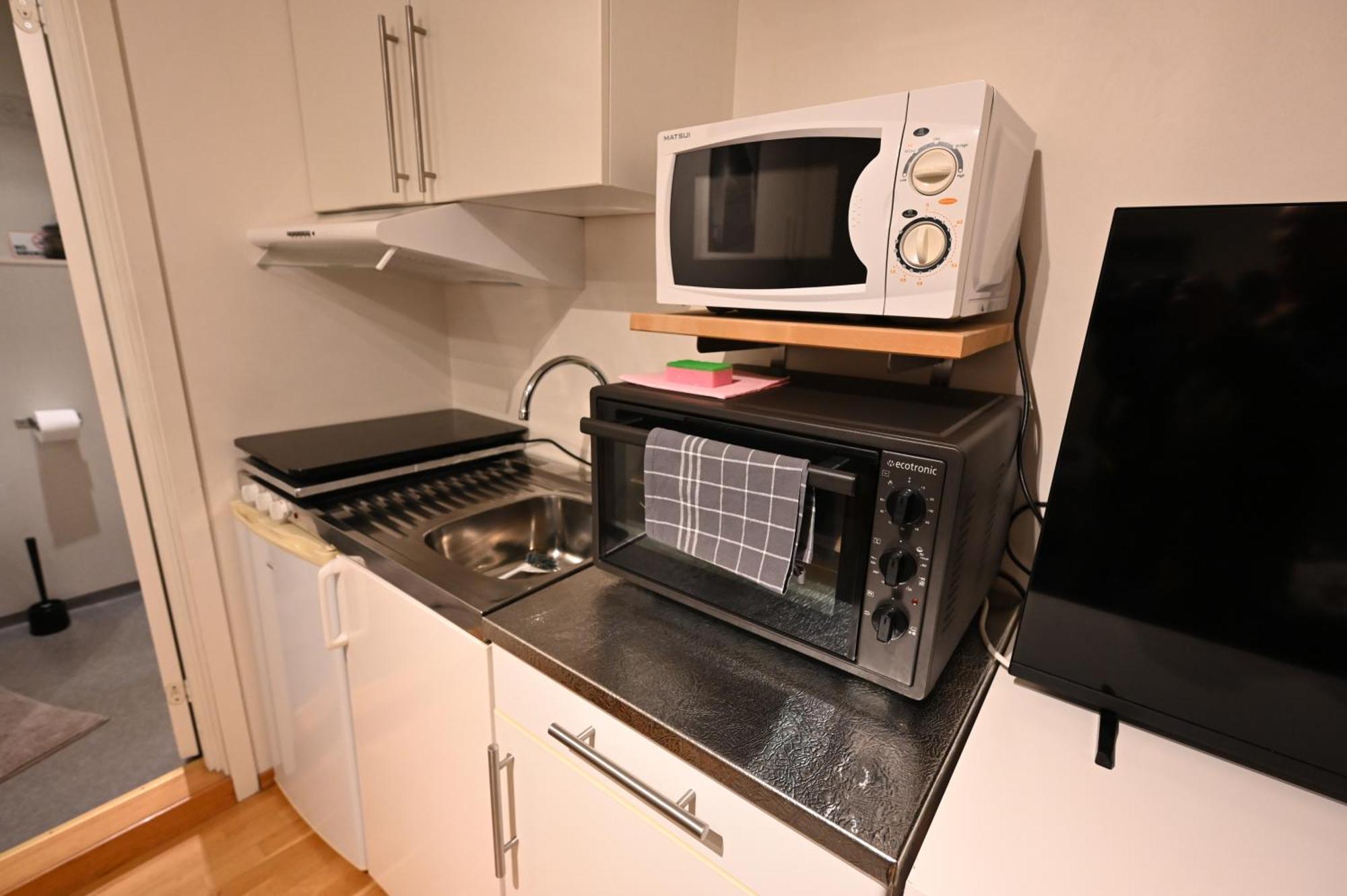 One-room Dorm With Kitchenette, Bath, Bed 140x200 * Stavanger