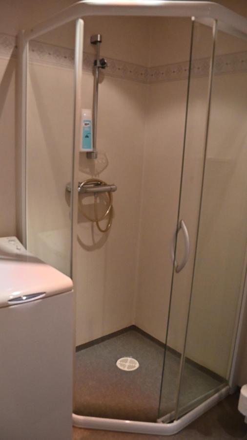 One-room Dorm With Kitchenette, Bath, Bed 140x200 * Stavanger